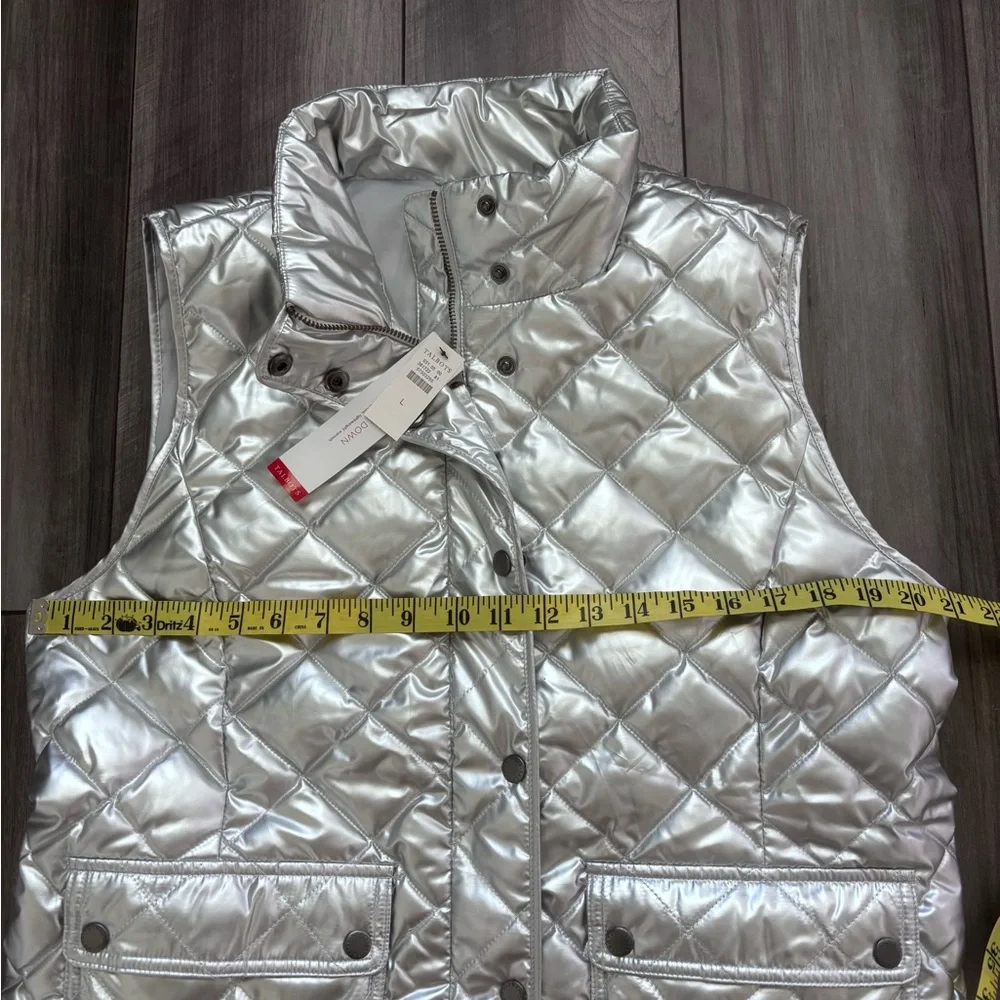 Talbots silver Quilted puffer Vest large - Picture 7 of 9